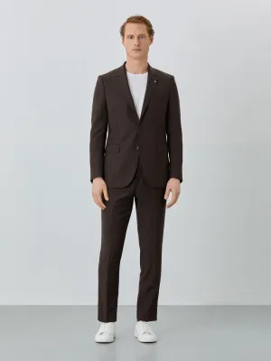 Slim fit birdeye suit